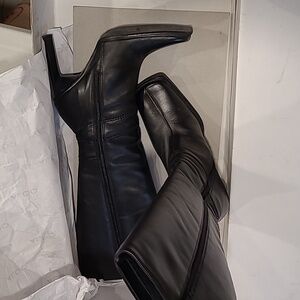 Aldo square toe leather heeled boot